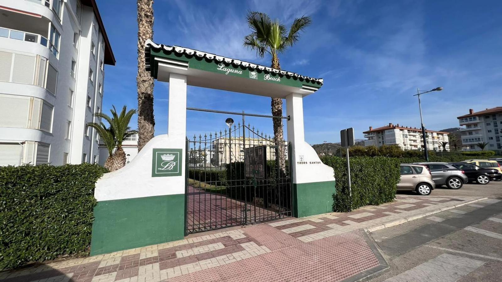 Apartamento Laguna Beach At Home Torrox Exterior foto