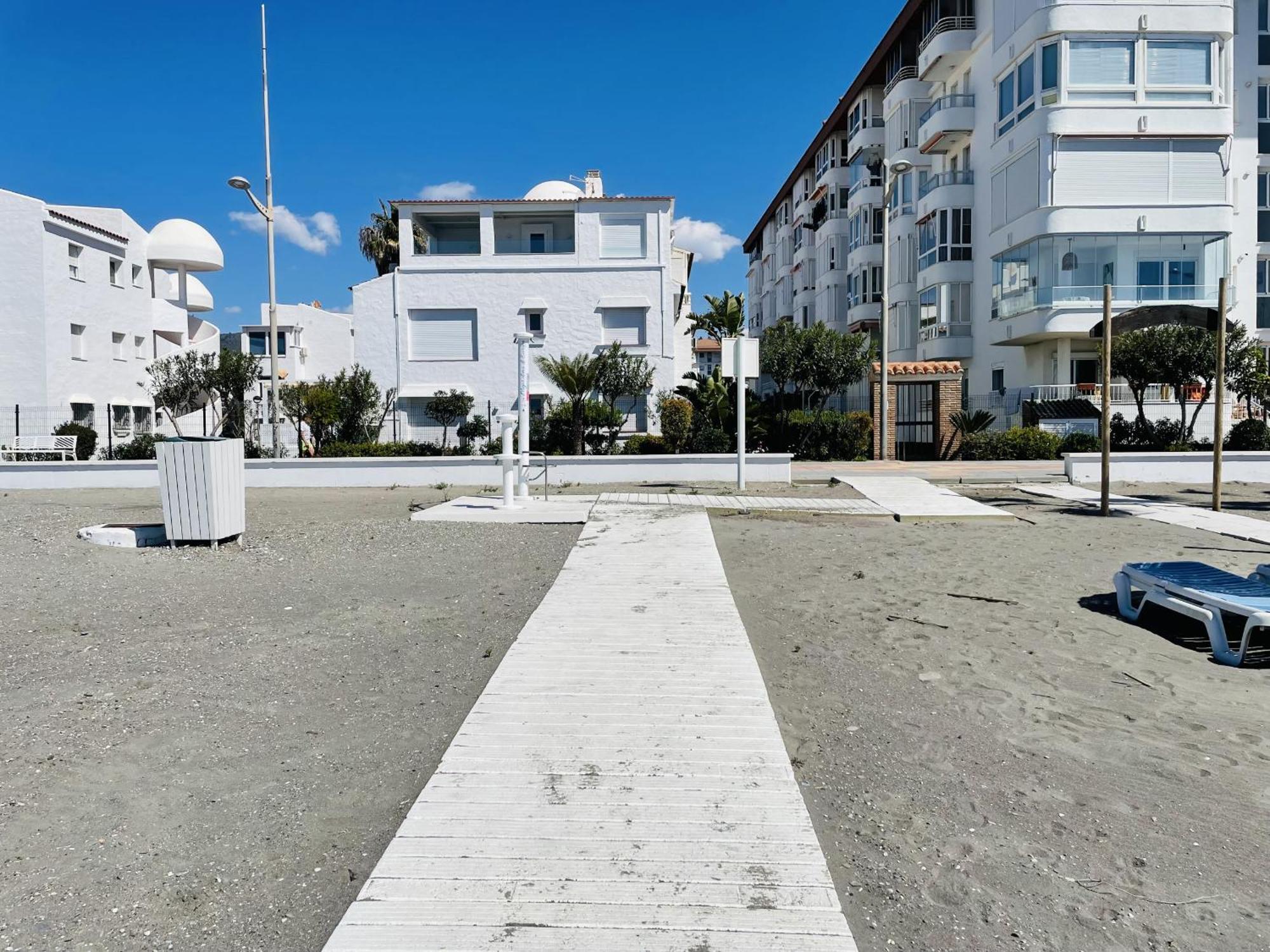 Apartamento Laguna Beach At Home Torrox Exterior foto